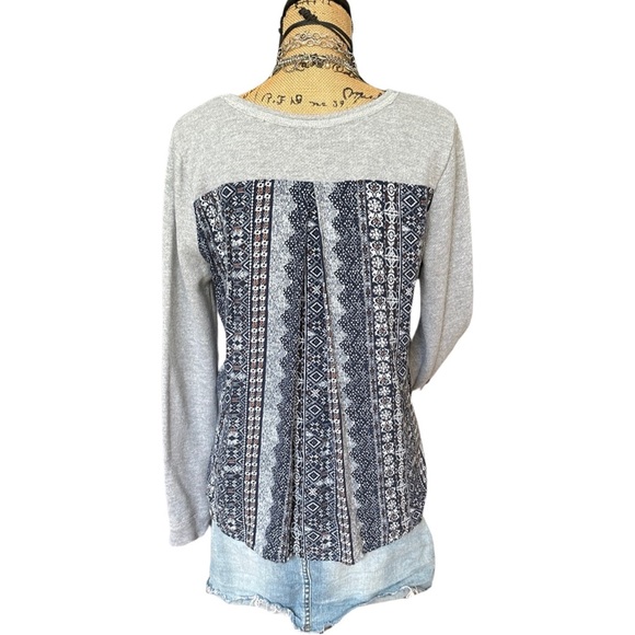 MISS ME  Sweater  Top  long sleeves  mixed fabrics  floral - SIZE LARGE - Picture 7 of 12